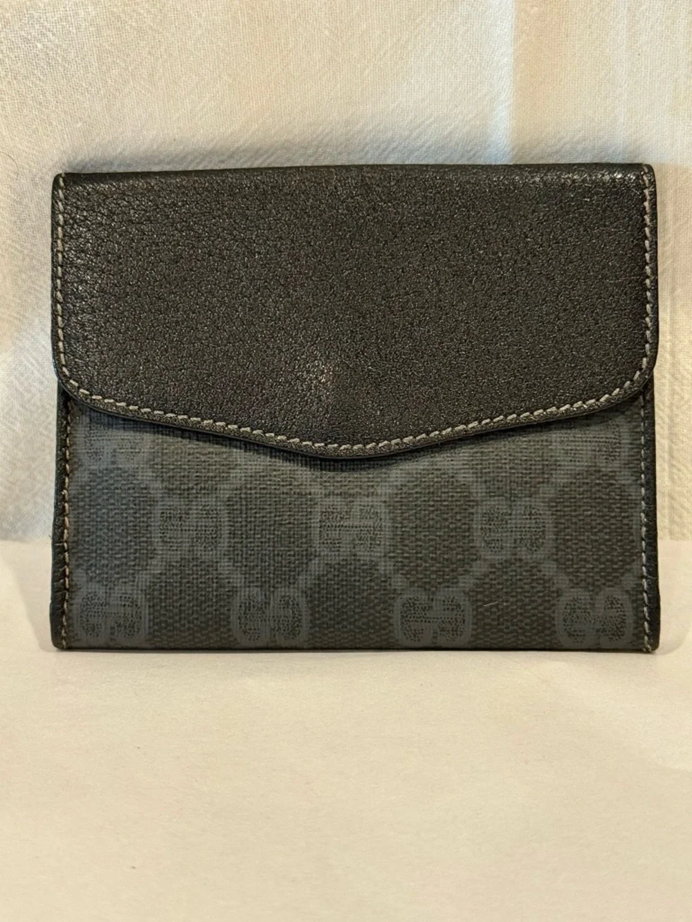 Vintage Gucci Black GG Canvas Wallet Sherry Line Accent - Picture 2 of 8